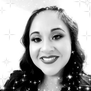 Meet your Posher, Karina